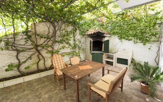 Vila Ivica - terasa - autobusový zájazd CK Turancar - Chorvátsko - Omiš (Duće)