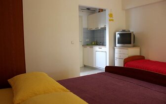 Magdalena - apartmány - autobusový zájazd CK Turancar - Chorvátsko - Omiš (Duće)