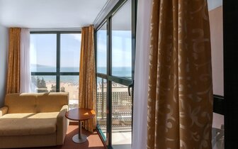 Grand Hotel Sunny Beach s CK Turancar