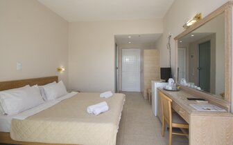 Hotel Sokol- hotel -letecký zájazd CK Turancar-Kréta-Damnoni