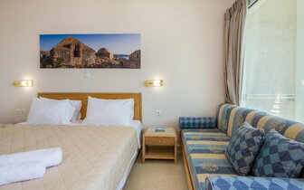 Hotel Sokol- hotel -letecký zájazd CK Turancar-Kréta-Damnoni