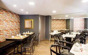 Elina hotel Apartments - reštaurácia - letecký zájazd CK Turancar - Kréta, Rethymno