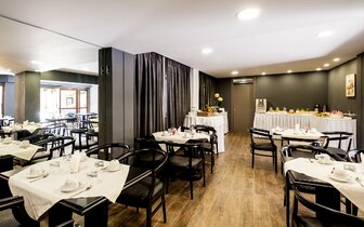 Elina hotel Apartments - reštaurácia - letecký zájazd CK Turancar - Kréta, Rethymno