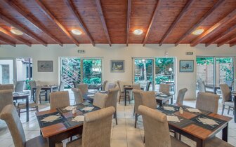 Hotel Marilena - reštaurácia - letecký zájazd CK Turancar - Kréta, Amoudara