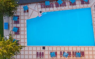 Hotel Marilena - bazén -letecký zájazd CK Turancar - Kréta, Amoudara