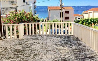 Jacob a Nediljko - apartmány - autobusový zájazd CK Turancar - Chorvátsko - Omiš (Duće)