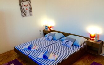 Jacob a Nediljko - apartmány - autobusový zájazd CK Turancar - Chorvátsko - Omiš (Duće)