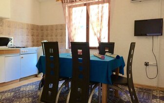 Jacob a Nediljko - apartmány - autobusový zájazd CK Turancar - Chorvátsko - Omiš (Duće)