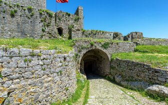 Poznávacie zájazdy CK Turancar, Veľký okruh Balkánom s Dubrovníkom, Albánsko, pevnosť Rozafa Poznávacie zájazdy CK Turancar, Veľký okruh Balkánom s Dubrovníkom, Albánsko, pevnosť Rozafa