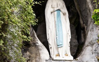 CK Turancar, Letecký poznávací zájazd, Mestá pod Pyrenejami, Lurdy socha CK Turancar, Letecký poznávací zájazd, Mestá pod Pyrenejami, Lurdy socha