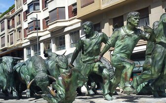 CK Turancar, Letecký poznávací zájazd, Mestá pod Pyrenejami, Pamplona CK Turancar, Letecký poznávací zájazd, Mestá pod Pyrenejami, Pamplona