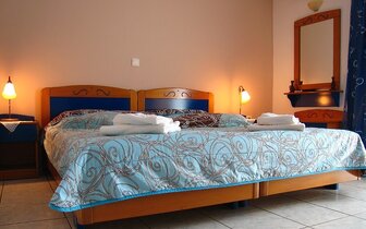 Apartmánový dom Ilion - izba - autobusový zájazd CK Turancar - Grécko, Thasos, Skala Potamias Apartmánový dom Ilion - izba - autobusový zájazd CK Turancar - Grécko, Thasos, Skala Potamias