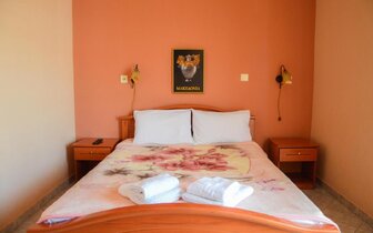 Apartmánový dom Vergina - izba - autobusový zájazd CK Turancar -  Grécko, Thasos, Skala Potamias Apartmánový dom Vergina - izba - autobusový zájazd CK Turancar -  Grécko, Thasos, Skala Potamias