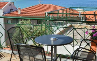 Apartmánový dom Vergina - výhľad - autobusový zájazd CK Turancar - Grécko, Thasos, Skala Potamias Apartmánový dom Vergina - výhľad - autobusový zájazd CK Turancar - Grécko, Thasos, Skala Potamias