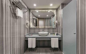 Delphin Be Grand Resort - kúpelňa - letecký zájazd CK Turancar - Turecko, Lara