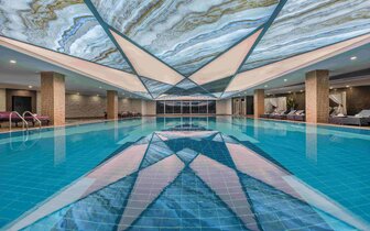 Delphin Be Grand Resort - vnútorný bazén - letecký zájazd CK Turancar - Turecko, Lara
