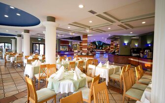 Limak Arcadia Resort - á la carte reštaurácia - letecký zájazd CK Turancar - Turecko, Belek 