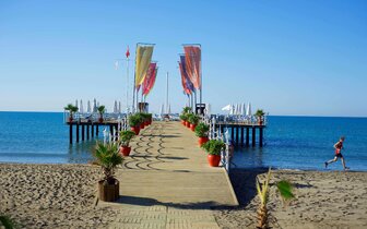 Limak Arcadia Resort - pláž - letecký zájazd CK Turancar - Turecko, Belek 