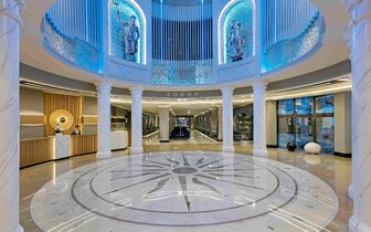 Limak Atlantis De Luxe Resort - vstupná hala s recepciou - letecký zájazd CK Turancar - Turecko, Belek