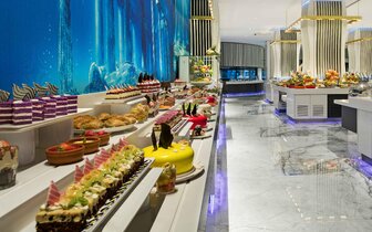 Limak Atlantis De Luxe Resort - bufetové stoly - letecký zájazd CK Turancar - Turecko, Belek