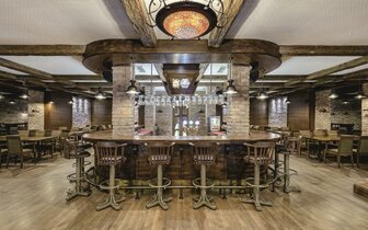 Von Resort Golden Coast - bar - letecký zájazd CK Turancar - Turecko, Colakli