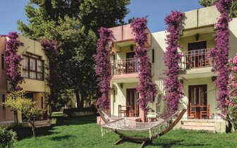 Vonresort Golden Beach - bungalov - letecký zájazd CK Turancar - Turecko, Colakli