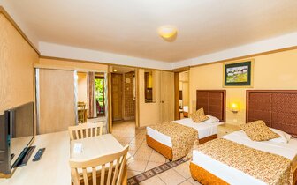 Vonresort Golden Beach - rodinná izba - letecký zájazd CK Turancar - Turecko, Colakli
