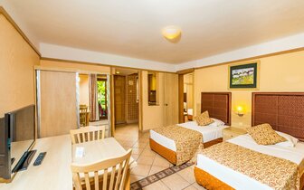 Von Resort Golden Beach - izba - letecký zájazd CK Turancar - Turecko, Colakli