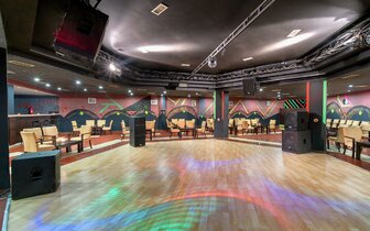 Orfeus Park Hotel - diskobar - letecký zájazd CK Turancar - Turecko, Colakli