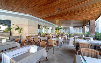 Orfeus Park Hotel - hlavná reštaurácia - letecký zájazd CK Turancar - Turecko, Colakli