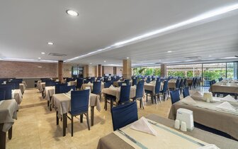 Orfeus Park Hotel - hlavná reštaurácia - letecký zájazd CK Turancar - Turecko, Colakli