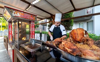 Orfeus Park Hotel - bufetové stoly - letecký zájazd CK Turancar - Turecko, Colakli