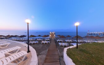 Anitas Beach - pláž - letecký zájazd CK Turancar - Turecko, Konakli