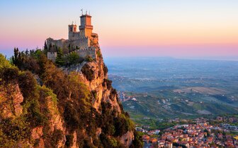 Poznávacie zájazdy CK Turancar, Taliansko na tanieri, San Marino Poznávacie zájazdy CK Turancar, Taliansko na tanieri, San Marino