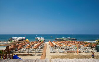 Dizalya Palm Green - pláž - letecký zájazd CK Turancar - Turecko, Konakli