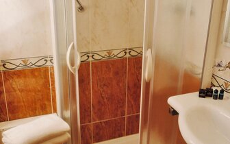 Hotel Caravelle v Lido di Jesolo, pobytové zájazdy autobusovou a individuálnou dopravou CK TURANCAR