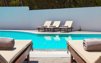 Hotel Esperos Village Blue - izba s výhľadom na more a zdieľaným bazénom - letecký zájazd CK Turancar - Faliraki, Rodos Hotel Esperos Village Blue - izba s výhľadom na more a zdieľaným bazénom - letecký zájazd CK Turancar - Faliraki, Rodos