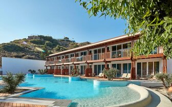 Hotel Esperos Village Blue - bazén - letecký zájazd CK Turancar - Faliraki, Rodos Hotel Esperos Village Blue - bazén - letecký zájazd CK Turancar - Faliraki, Rodos
