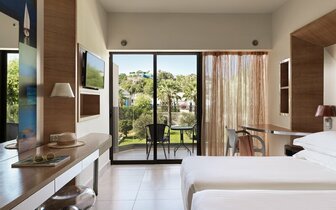 Hotel Esperos Palace - izba štandard - letecký zájazd CK Turancar - Faliraki, Rodos Hotel Esperos Palace - izba štandard - letecký zájazd CK Turancar - Faliraki, Rodos