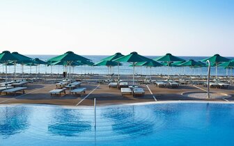 Hotel Esperos Mare - pláž - letecký zájazd CK Turancar - Faliraki, Rodos Hotel Esperos Mare - pláž - letecký zájazd CK Turancar - Faliraki, Rodos