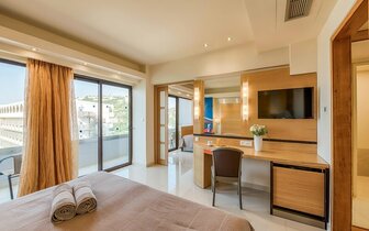 Hotel Esperos Mare - rodinná izba - letecký zájazd CK Turancar - Faliraki, Rodos Hotel Esperos Mare - rodinná izba - letecký zájazd CK Turancar - Faliraki, Rodos