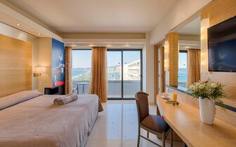 Hotel Esperos Mare - rodinná izba - letecký zájazd CK Turancar - Faliraki, Rodos Hotel Esperos Mare - rodinná izba - letecký zájazd CK Turancar - Faliraki, Rodos