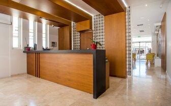 Hotel Tsampika - recepcia - letecký zájazd CK Turancar - Faliraki, Rodos Hotel Tsampika - recepcia - letecký zájazd CK Turancar - Faliraki, Rodos