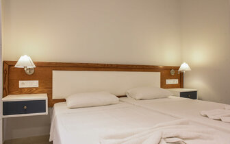 Hotel Tsampika - izba štandard - letecký zájazd CK Turancar - Faliraki, Rodos Hotel Tsampika - izba štandard - letecký zájazd CK Turancar - Faliraki, Rodos