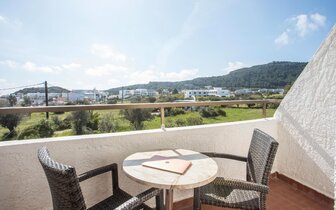 Hotel Nikos - výhľad z izby - letecký zájazd CK Turancar - Faliraki, Rodos