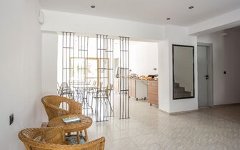 Hotel Nikos - reštaurácia - letecký zájazd CK Turancar - Faliraki, Rodos