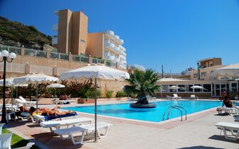 Hotel Diagoras - bazén - letecký zájazd CK Turancar - Faliraki, Rodos