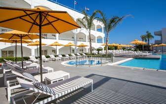 Hotel Orion - bazén - letecký zájazd CK Turancar (Rodos, Faliraki)