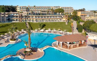 Hotel Kresten Palace - hotel a bazén - letecký zájazd CK Turancar - Faliraki, Rodos