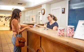 DWO Les Palmeres - recepcia - letecký zájazd CK Turancar - Španielsko, Calella